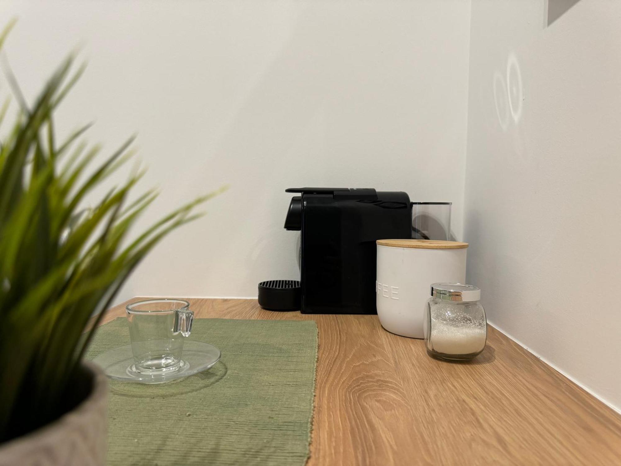 Dekolomvou Apartman Szaloniki Kültér fotó